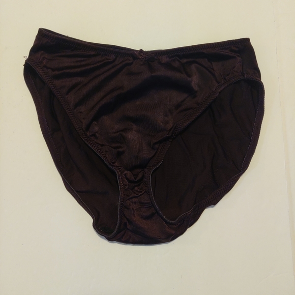 NEW Vogue Dessous Women's 2 PC Bra & Lace Maroon Panty Set 36D/L - Picture 6 of 8